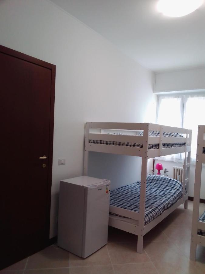 Gigli, Rooms Con Cucina In Comune E Terrazza Мілан Екстер'єр фото