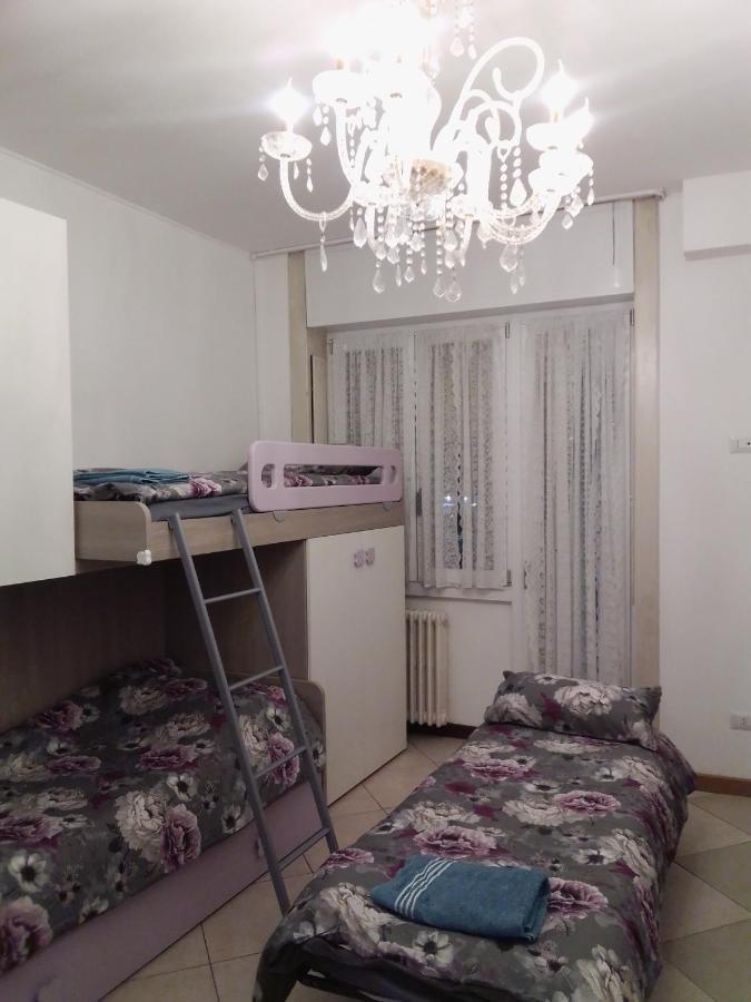 Gigli, Rooms Con Cucina In Comune E Terrazza Мілан Екстер'єр фото