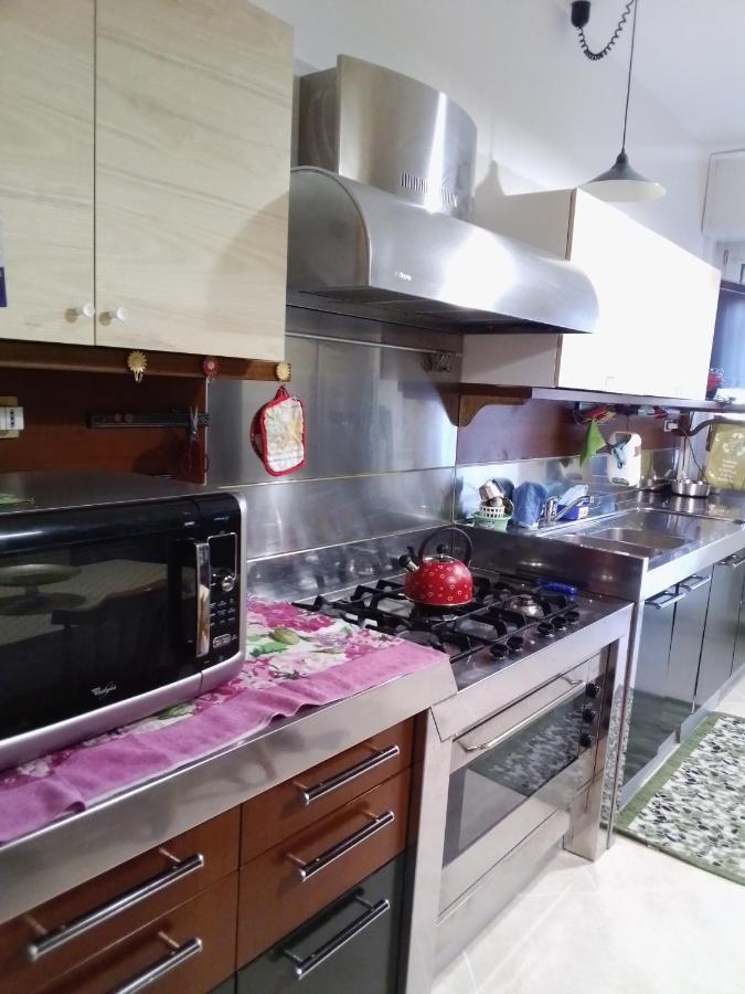 Gigli, Rooms Con Cucina In Comune E Terrazza Мілан Екстер'єр фото