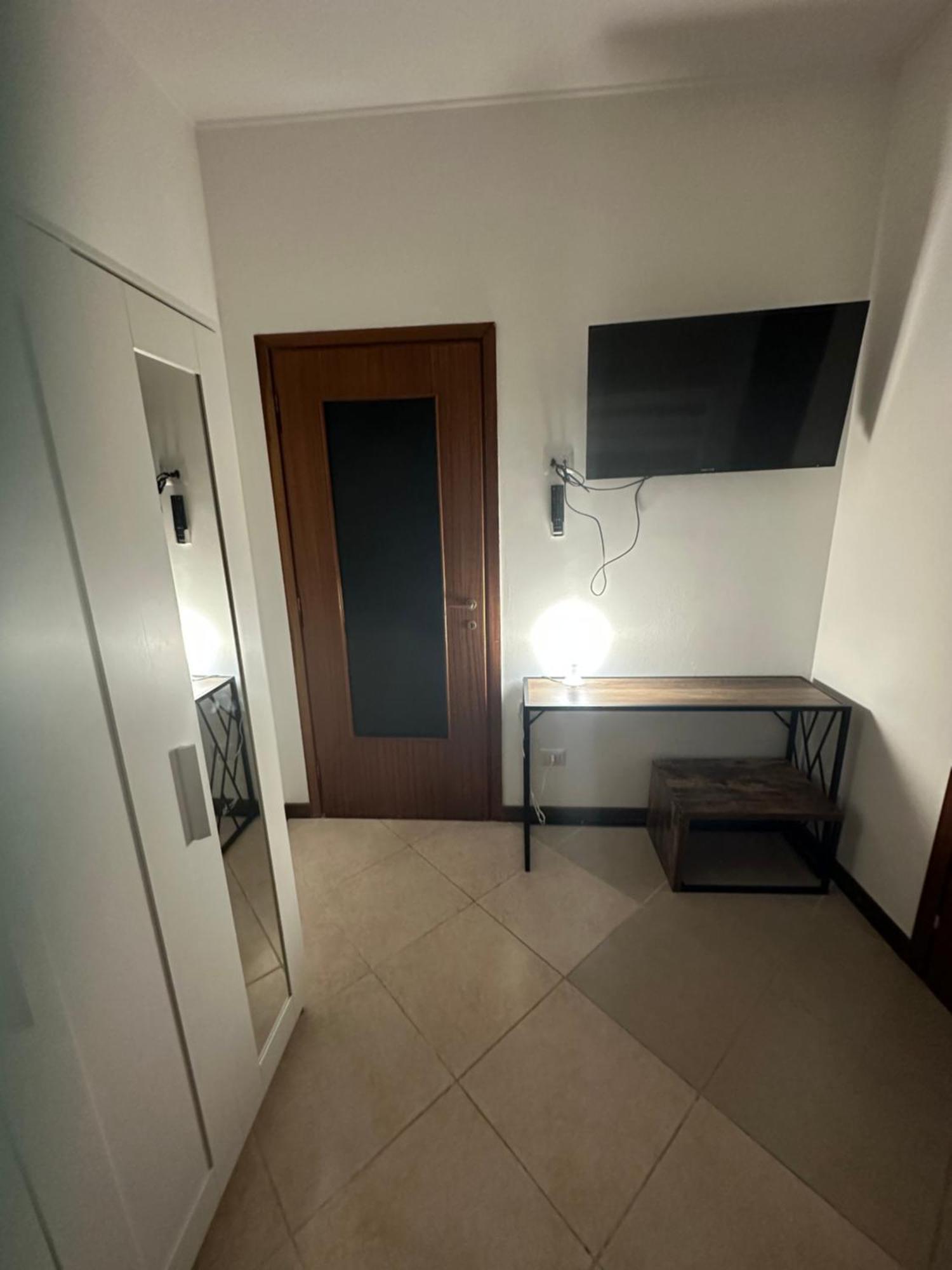 Gigli, Rooms Con Cucina In Comune E Terrazza Мілан Екстер'єр фото