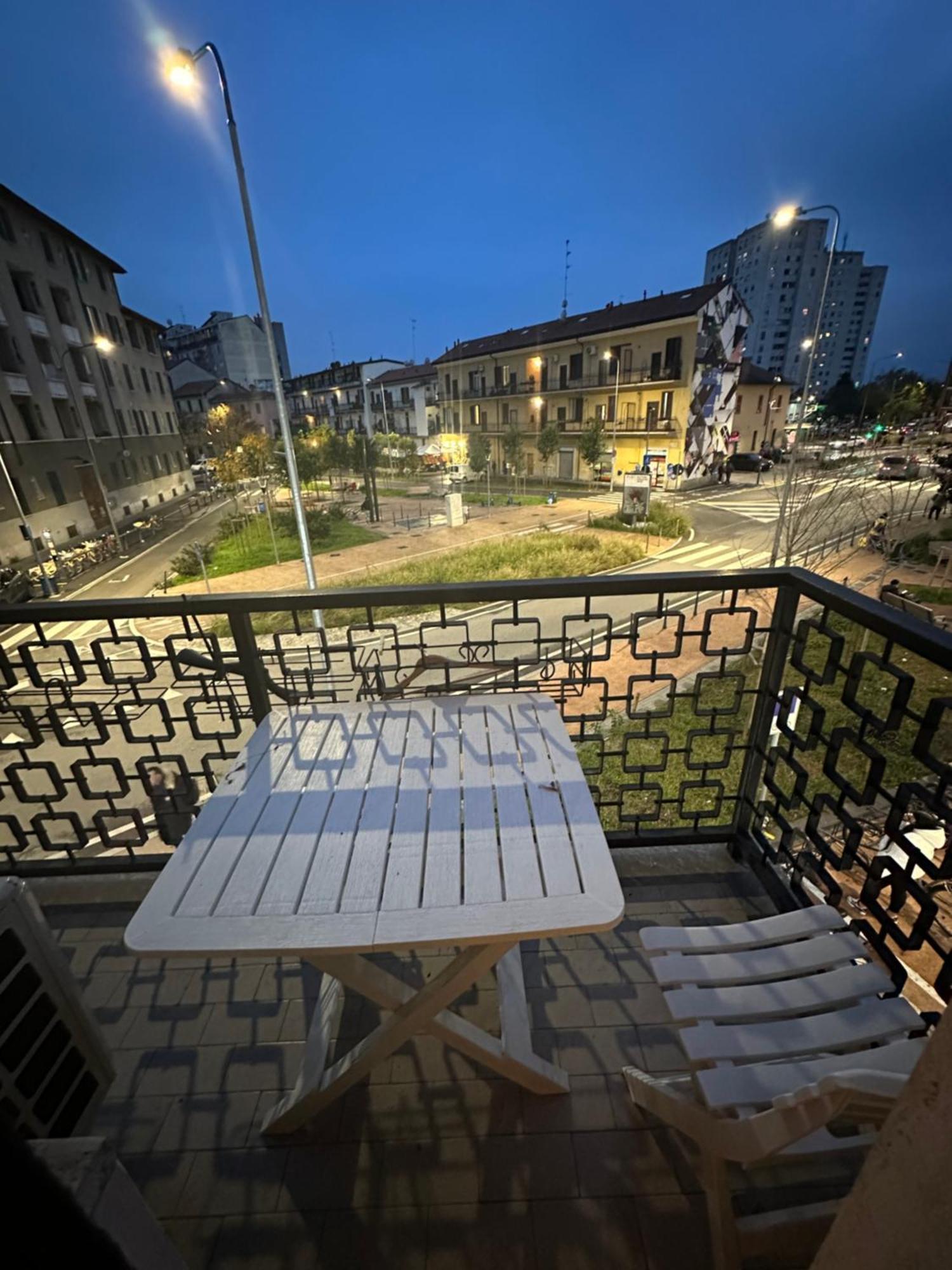 Gigli, Rooms Con Cucina In Comune E Terrazza Мілан Екстер'єр фото