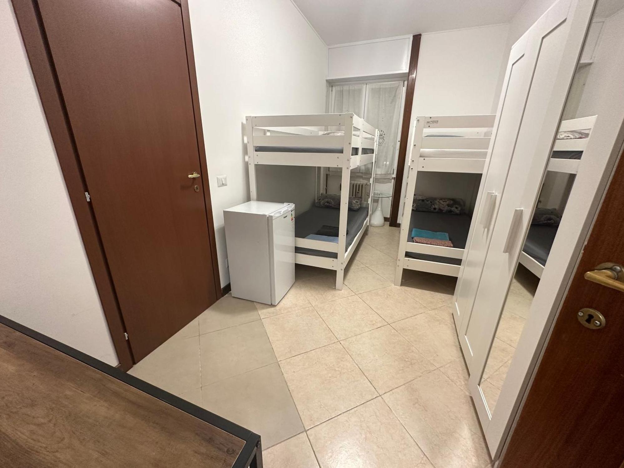 Gigli, Rooms Con Cucina In Comune E Terrazza Мілан Екстер'єр фото