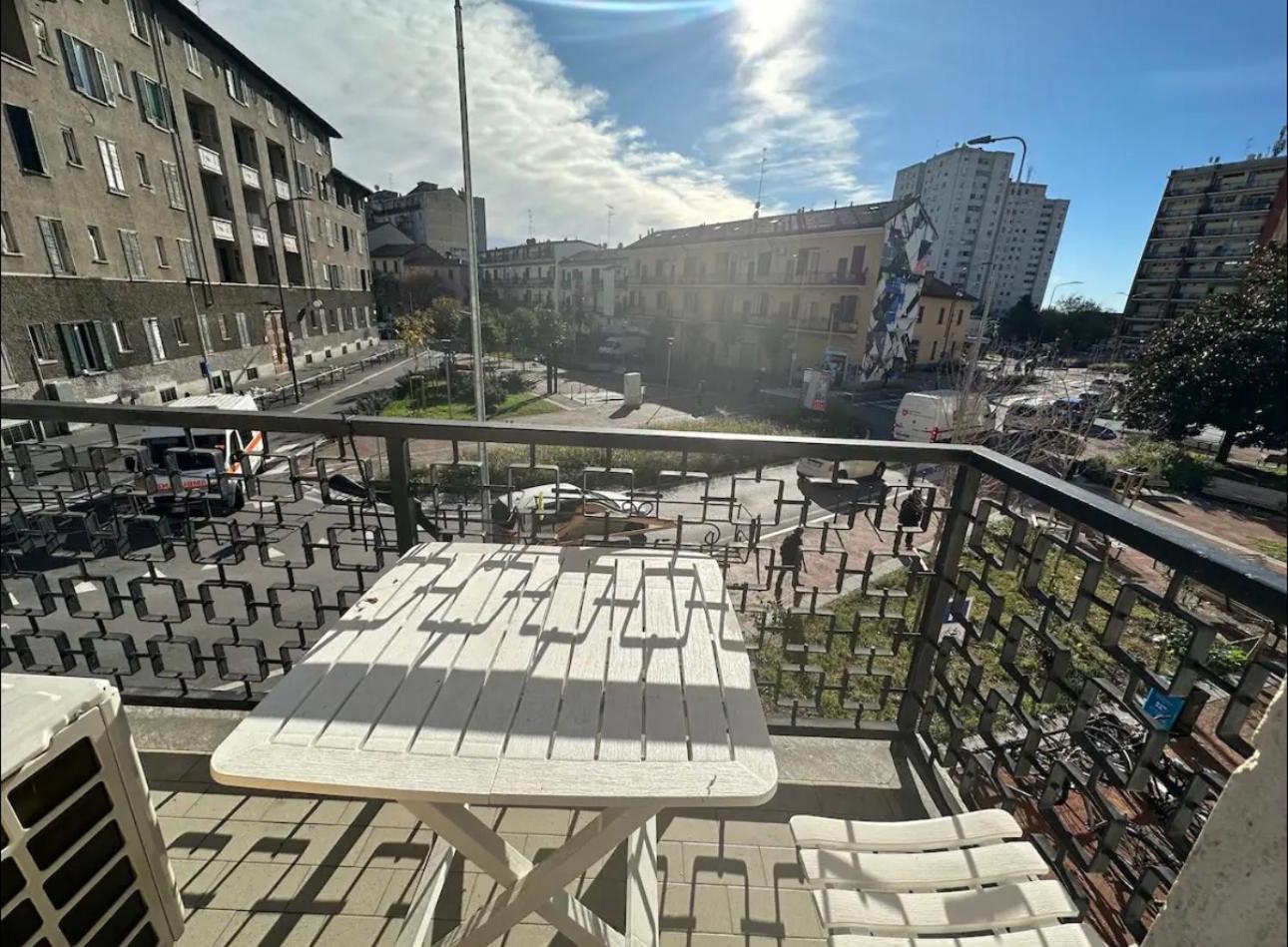 Gigli, Rooms Con Cucina In Comune E Terrazza Мілан Екстер'єр фото