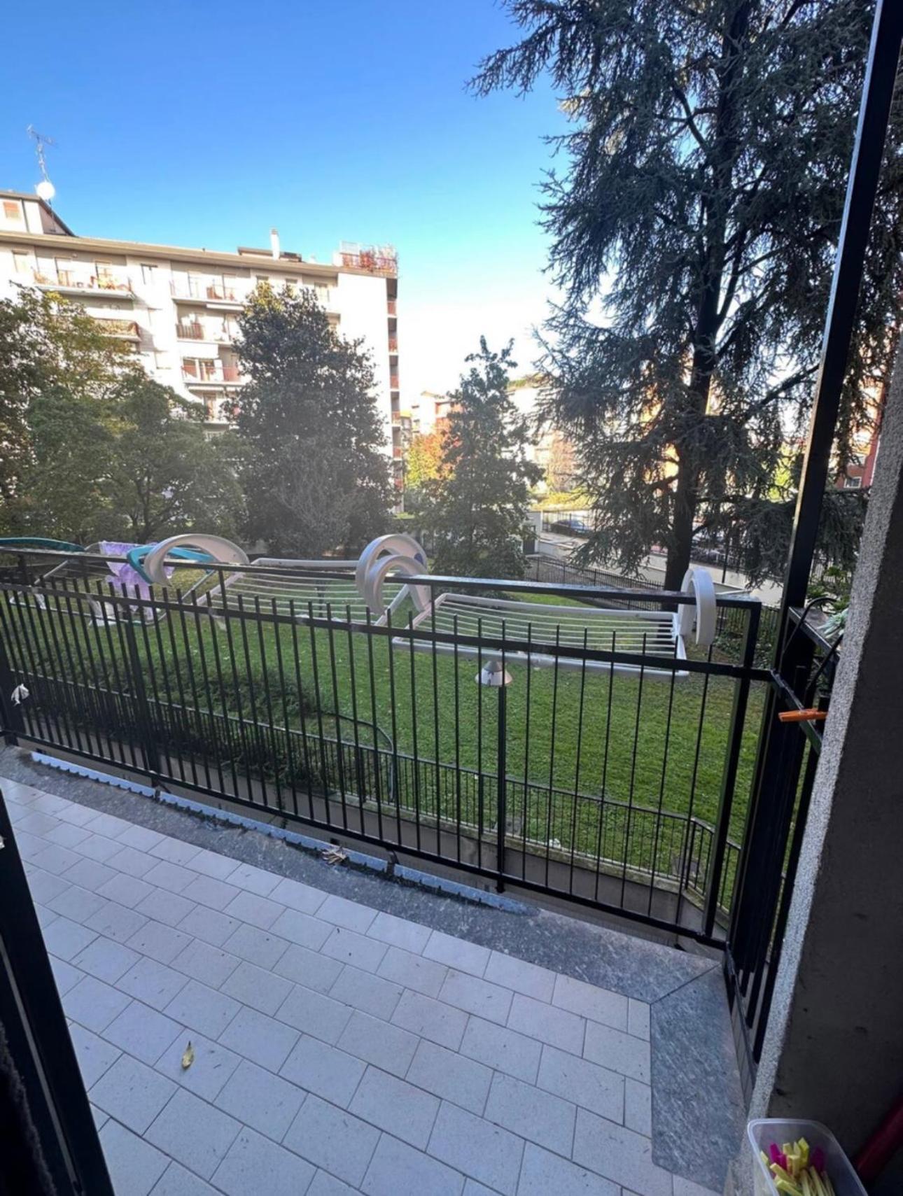 Gigli, Rooms Con Cucina In Comune E Terrazza Мілан Екстер'єр фото