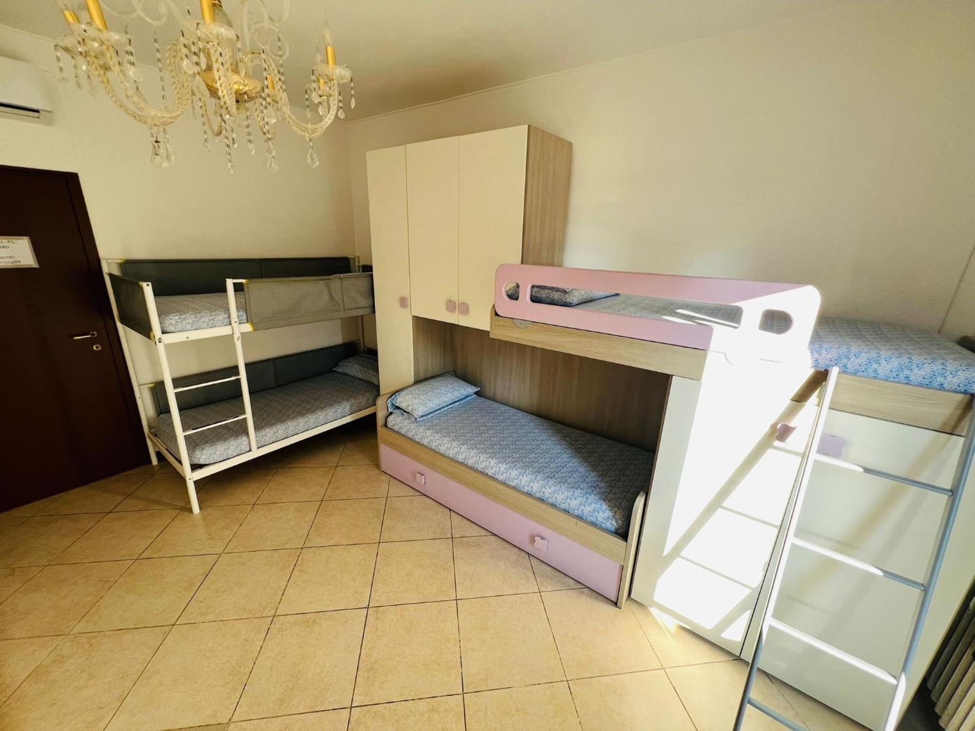 Gigli, Rooms Con Cucina In Comune E Terrazza Мілан Екстер'єр фото